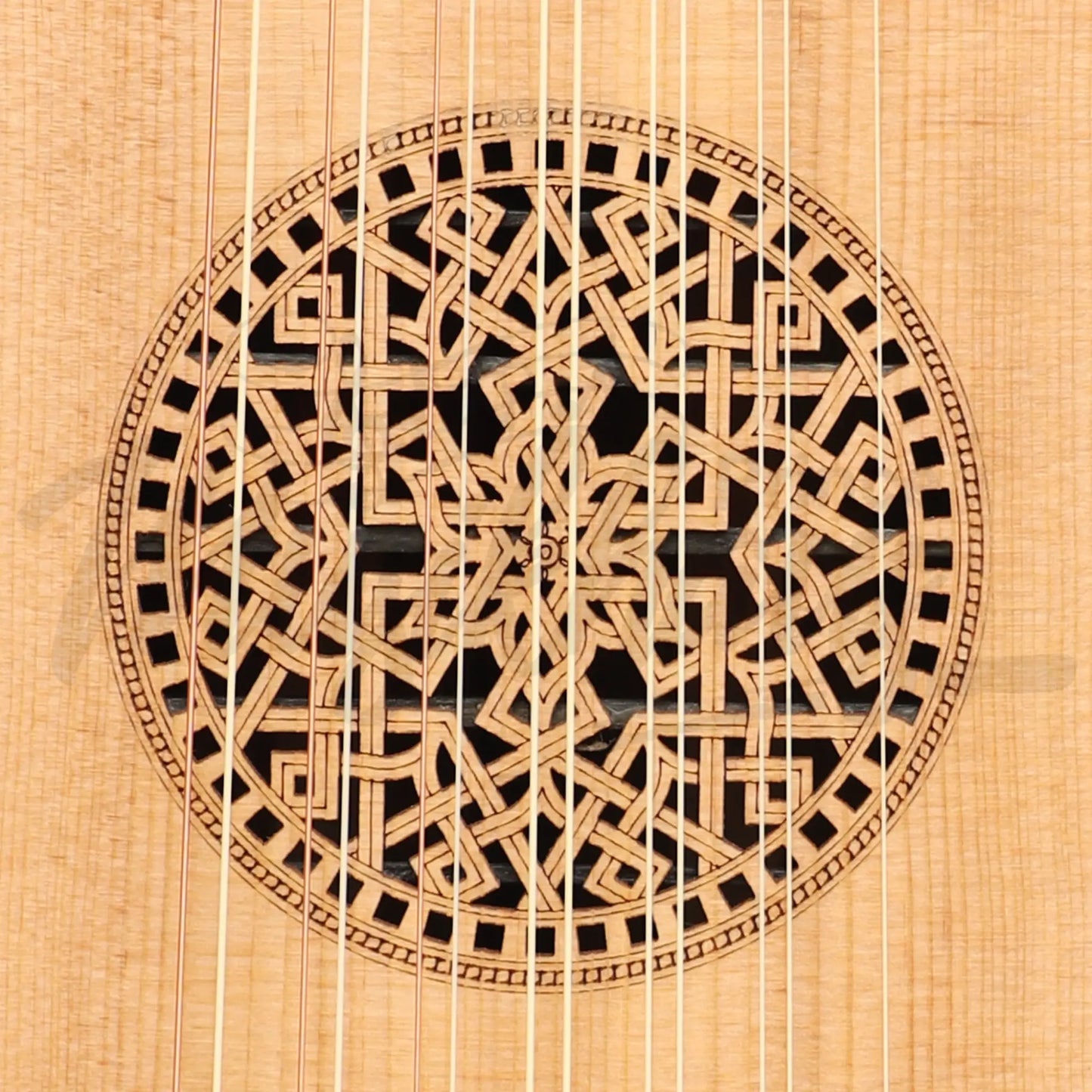 Muzikkon Renaissance Lute 7 Course Variegated Maple Ebony
